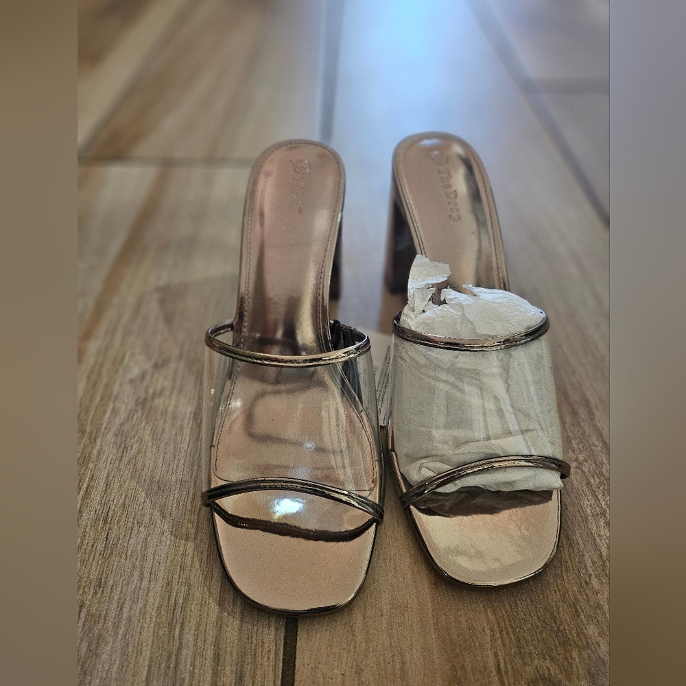 The Drop Clear Strap Block Heel Sandals Sz 10 Pewter Metallic Square Toe Mule. - Picture 3 of 10